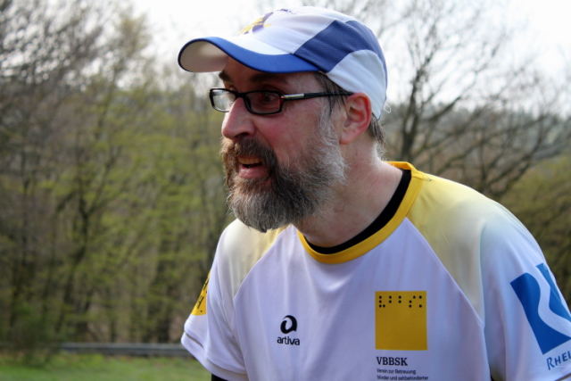 Rainer Garburg im Eventshirt für den Spendenlauf beim WUT am 06.04.